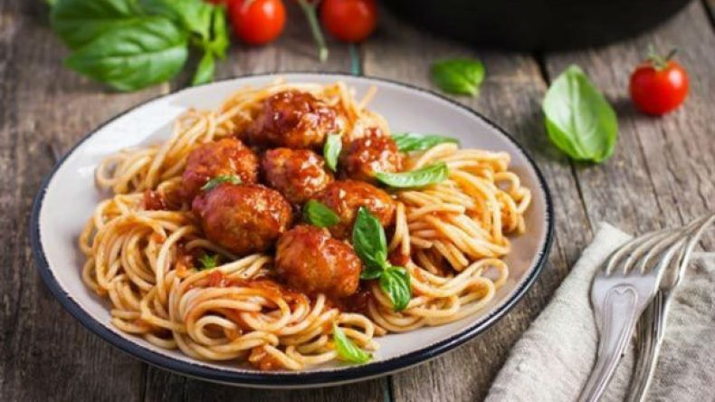 اسباغيتي بكريات اللحم