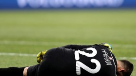 الإصابة تنهي مسيرة الحارس التونسي معز في المونديال