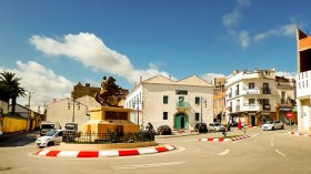 مغترب يقتل عسكريا سابقا في معسكر ويحاول الفرار نحو إسبانيا