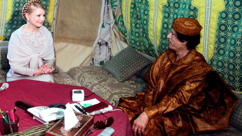 هل موّل القذافي حملة تيموشينكو الرئاسية في أوكرانيا؟