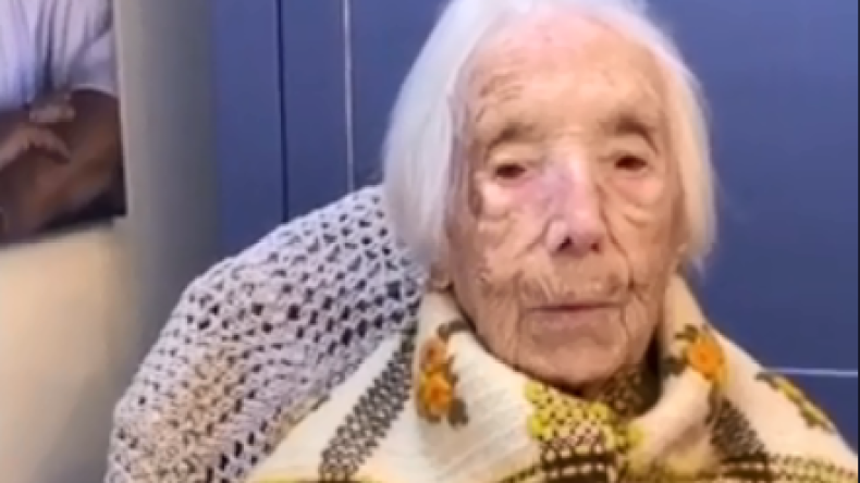 معمّرة تتحدث عن سرّ عمرها الطويل.. ما هو؟