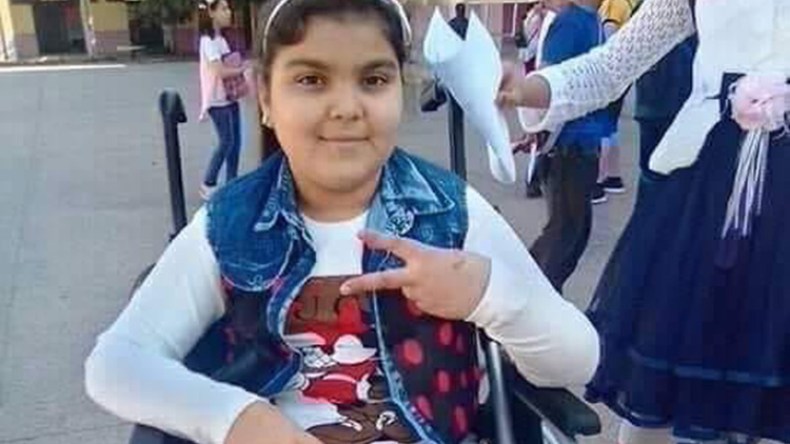 الطفلة آية ترفع التحدي وتنال “السانكيام” رغم معاناتها من عدة أمراض خطيرة