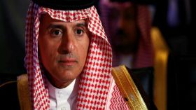 وزير الخارجية السعودي: خادم الحرمين وولي العهد خط أحمر