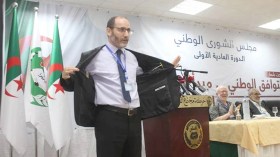 مقري على طريقة مرسي!