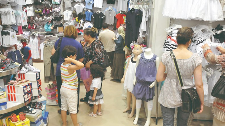 جزائريون “يعيّدون” قبل رمضان