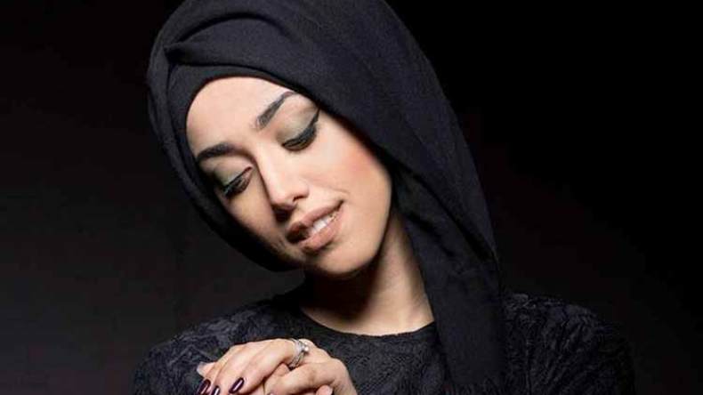 هذه قصة حجابي ودموعي في “تحملت معاك”