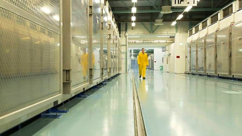 إيران تستأنف تخصيب اليورانيوم