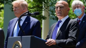 مستشار مغربي يستقيل من منصبه بطلب من بايدن