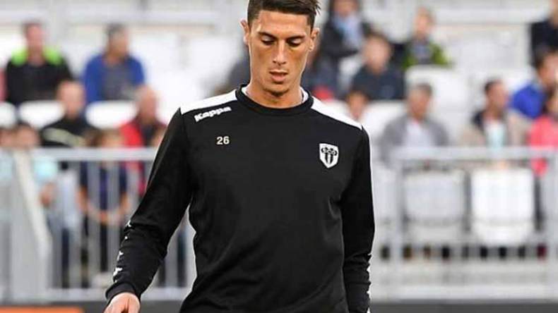 تاهرات يقترب من العودة إلى الدوري الفرنسي