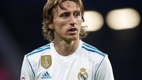 ريال مدريد يريد 750 مليون يورو للتخلي عن مودريتش!