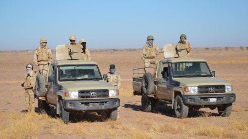 دورية موريتانية تتبادل إطلاق النار مع قوة مغربية