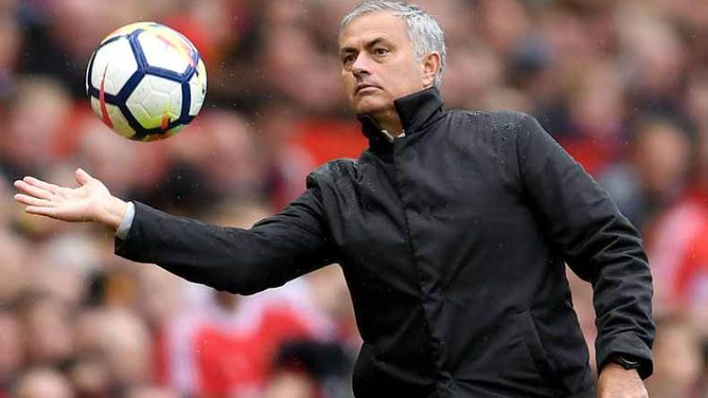 مورينيو يرحب بالتدريب في فرنسا