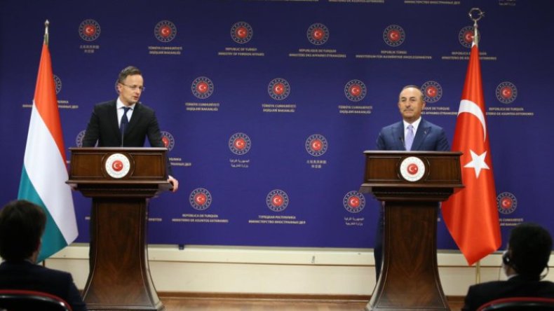 تركيا تندد بنهج فرنسا “التدميري” في ليبيا