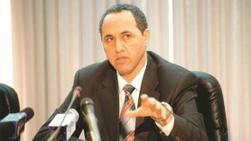 اتحاد الكتاب الجزائريين “يغازل” وزارة الثقافة