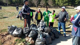 مواطنون ينعشون حملات التنظيف والوزارات تتحرك في الوقت بدل الضائع