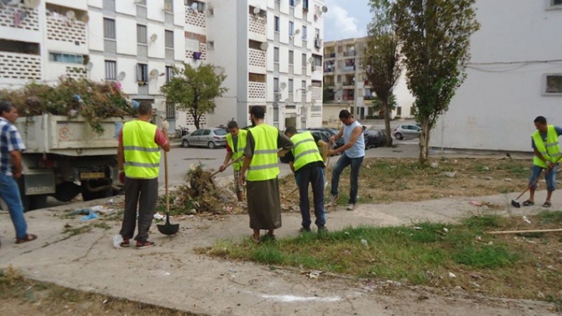 “أميار” ينامون في العسل وآخرون يطلقون حملة “نقّ حومتك”