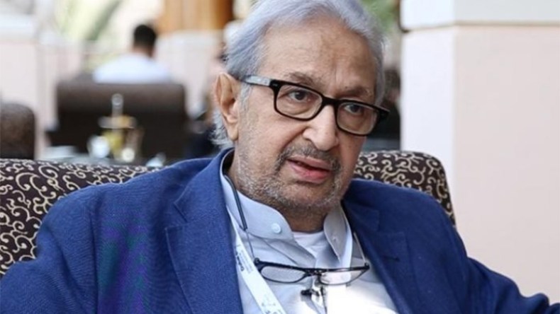 نور الشريف.. قصة نجم جمع بين الرياضة والفن والإعلام!