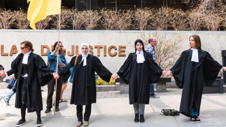 كيف قضى القانون 21 على أحلام المحجبات في كيبيك؟