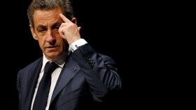 ساركوزي : إن استمرت الحرب الروسية الأوكرانية فستنتهي بإبادة أوكرانيا