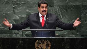 لن أفوّت فرصة لقاء ترامب