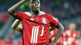 برشلونة ينافس بايرن ميونيخ على ضم مهاجم ليل