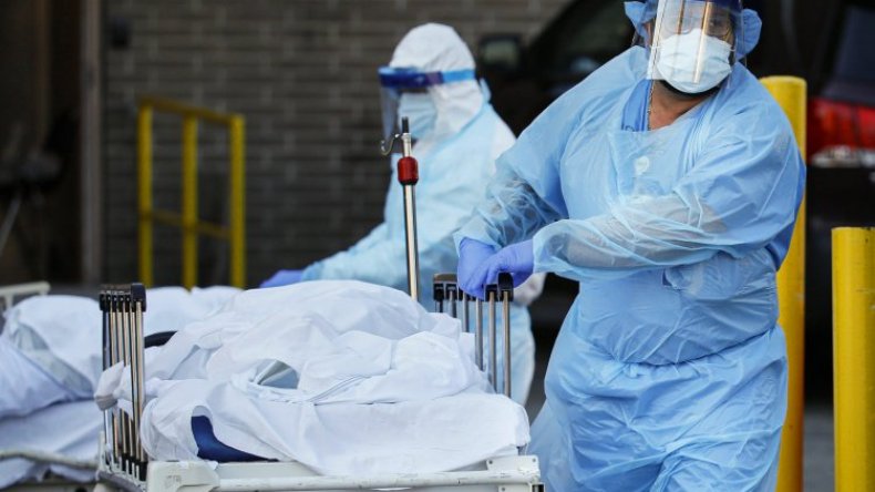 جثث لمسلمين قضوا بكورونا في نيويورك (فيديو مرعب)