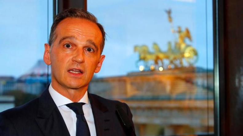 ألمانيا تحذر فرنسا من تقويض حلف الناتو