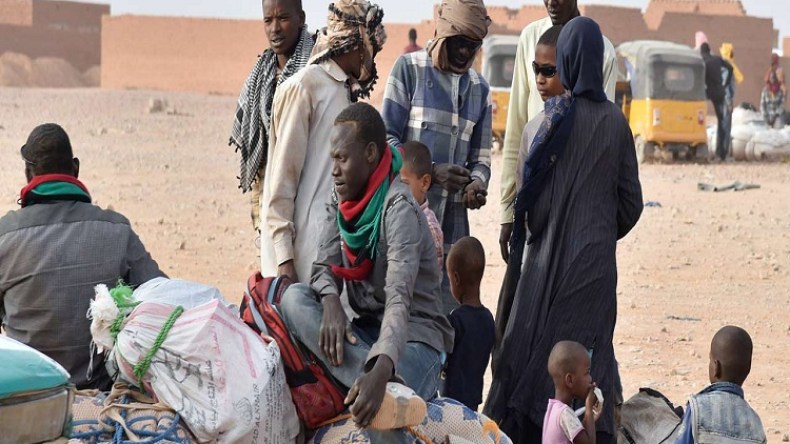 منظمة الهجرة تُرحل 1500 مهاجر أفريقي من الجزائر