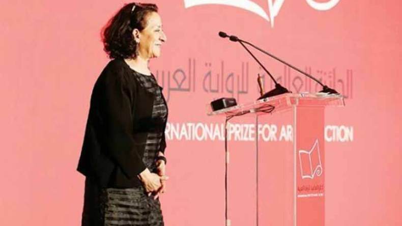 فوز هدى بركات يعيد الجدل حول مصداقية البوكر العربية
