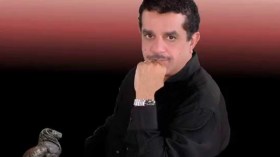 هواري بن شنات يقدم آخر إنتاجه “هي الجزائر” على شرف المنتخب الوطني