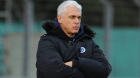 “أرشح الجزائر لبلوغ المونديال.. وتغيير الكاميرون للمدرب لن يخدمهم”