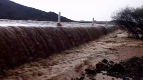 جريان واد اراك يقطع حركة المرور نحو تمنراست