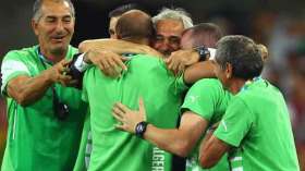 الجزائريون: “ألو طوكيو..”.. نريد خاليلوزيتش مدربا لـ”الخضر”