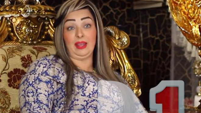هذا هو الزوج السادس لوردة شارلومنتي!