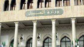 محبوسون يناقشون مذكرات تخرج بمؤسسات عقابية