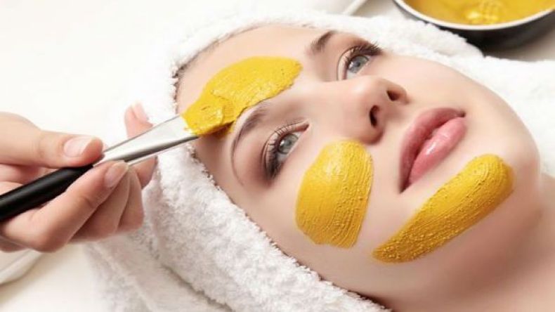 لا ترم بقايا طعامك واستغليها لإبراز جمالك.. كيف؟!