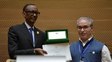 تألّق علمائنا… وتفاخر وكالة الأنباء؟!