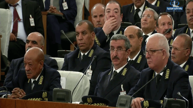 لقاء مرتقب بين أعضاء الحكومة والولاة قريبا