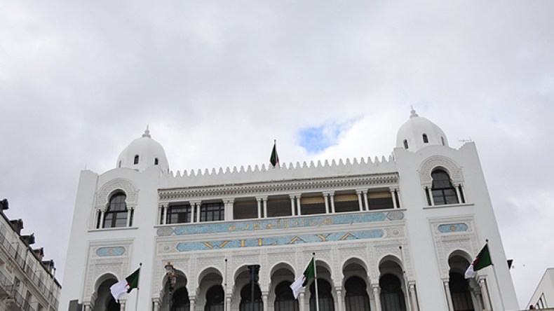 السلطات المحلية تتبرأ من القاطنين بحي 27 الرصد الجوي بالعاصمة