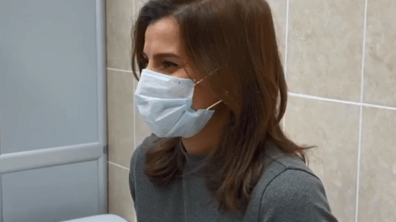 لهذا السبب خاضت أول جزائرية تجربة اللقاح الروسي!