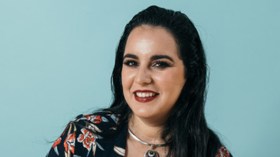 المقبرة هي أصدق مكان للحب