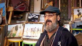 “يشكور” فنان أبهر “كلينتون” فوجد نفسه مسجونا في محلّ منذ 27 سنة؟!