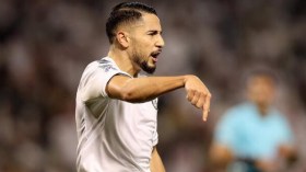 “حمرون” باقٍ في السد القطري رغم الإصابة