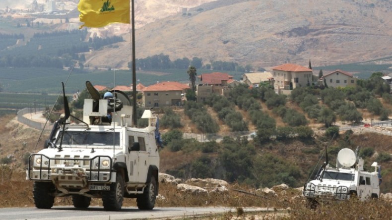 جيش الاحتلال يقصف مواقع لحزب الله في لبنان