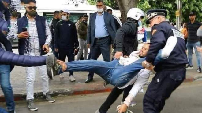 المغرب: صور قمع لاحتجاجات الأساتذة تهز الرأي العام