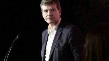 Montebourg: Marine Le Pen l’emportera car Macron est “détesté” et “arrogant”