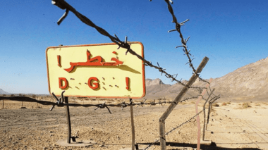 Des députés français interrogent Macron sur les déchets nucléaires au Sahara algérien