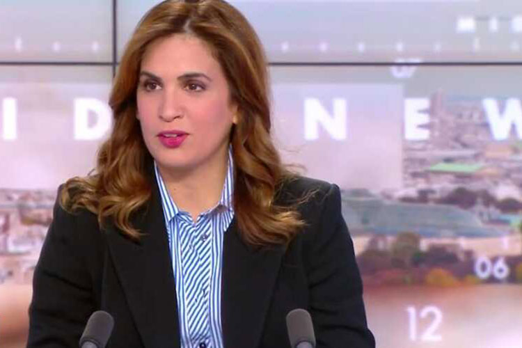 «Une tête d’arabe»: Sonia Mabrouk “recadre” sèchement Elisabeth Lévy