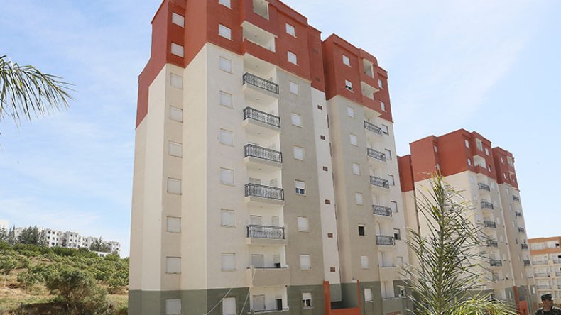 رفع التحفظات التي قد يسجلها المكتتبون على سكناتهم