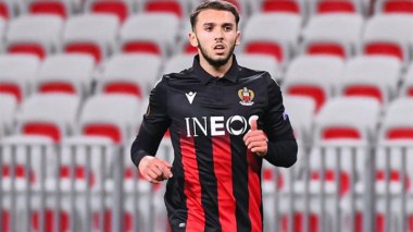 Amine Gouiri Has Not Decided Between Algeria and France